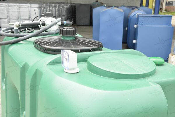 1500 liter tank (kunststof) voor AdBlue® met pomp (220V)