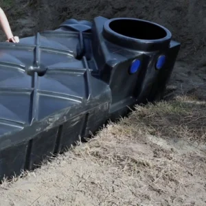 Realisatie van een regenwaterput die in een uitgraving wordt geplaatst.