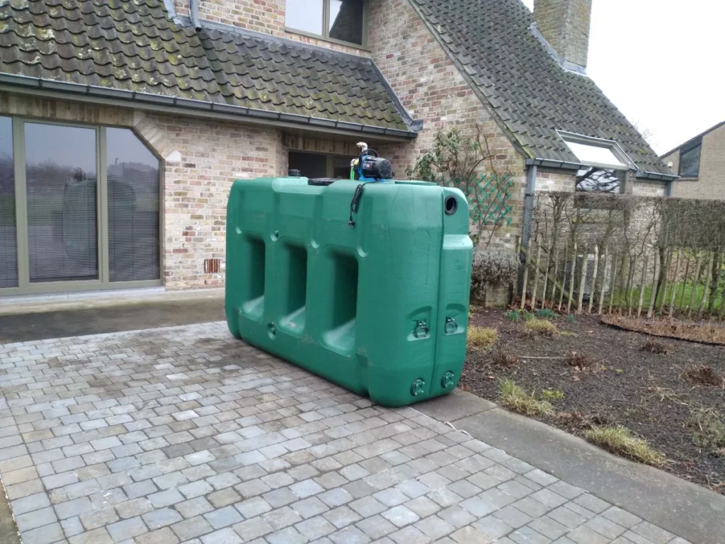 Watertank met Pomp Aalst