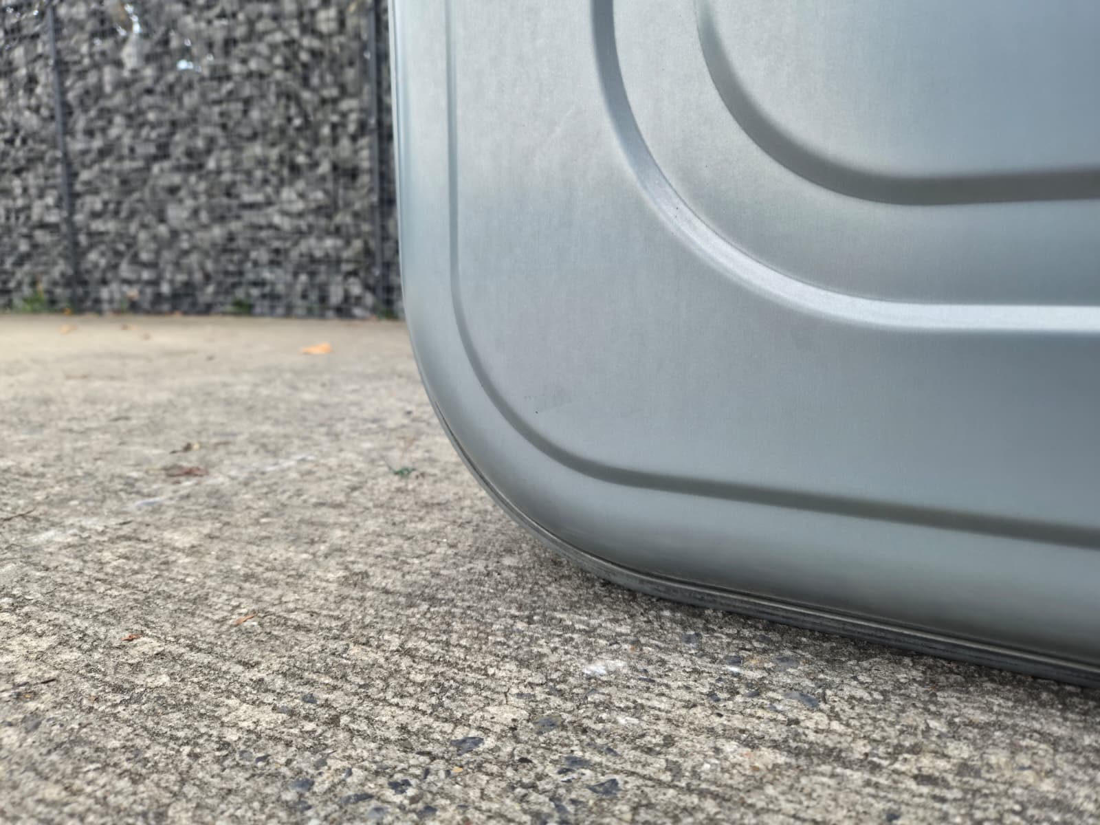 verzinkte-mazouttank-1500l-hoekdetail-onderzijde