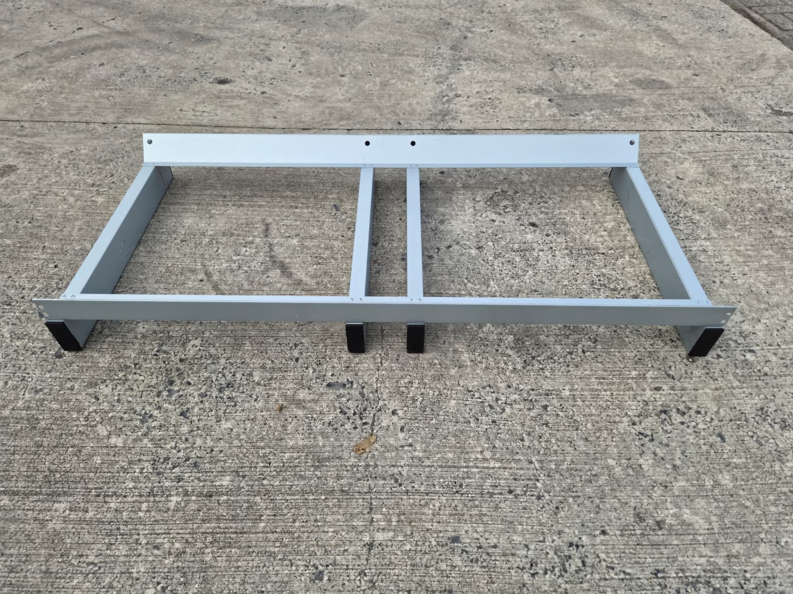 verzinkte-mazouttank-1500l-stalen-voet