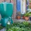 bovengrondse-rechthoekige-watertank-koppelbaar-750-liter-geinstalleerd