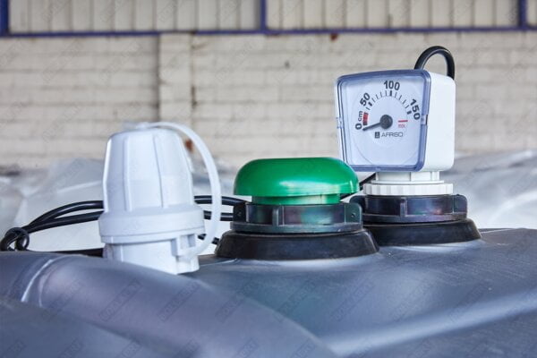 maz-bg-re-pomp-grijs-1000l-08