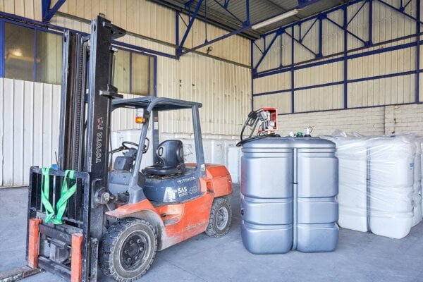 maz-bg-re-pomp-grijs-1000l-09