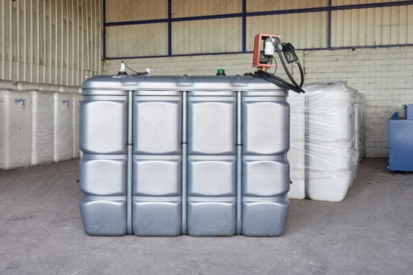 maz-bg-re-pomp-grijs-2000l-be-06