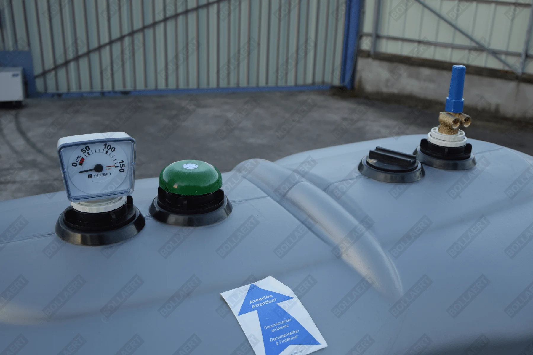 maz-bg-re-verw-pe-grijs-co-1000l-1_02