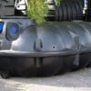 platte-kunststof-regenwaterput-5000-liter-vooraanzicht-2