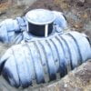 platte-kunststof-waterput-3500-liter-met-uitschuifbare-schacht-ingegraven