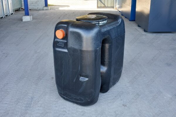 sep-bg-re-1000l-03